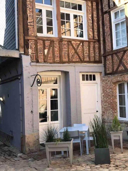 Villa Le Logis De Pelagie Neufchâtel-en-Bray Exterior foto
